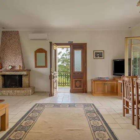 An Authentic Greek House Country house